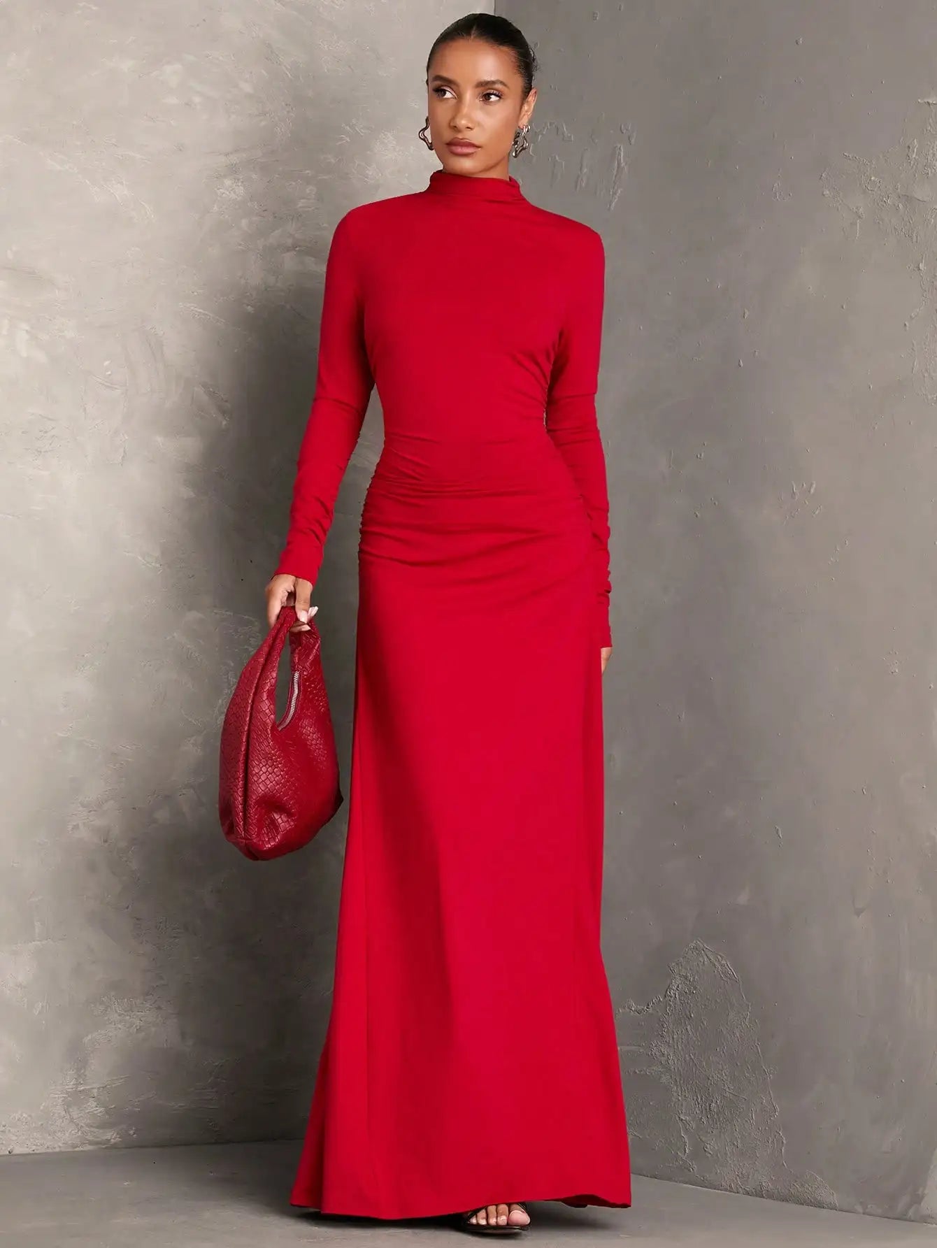 Elegant Pleated Maxi Dress with Stand Collar